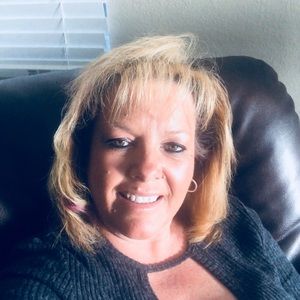 Meet your Posher, Wendi